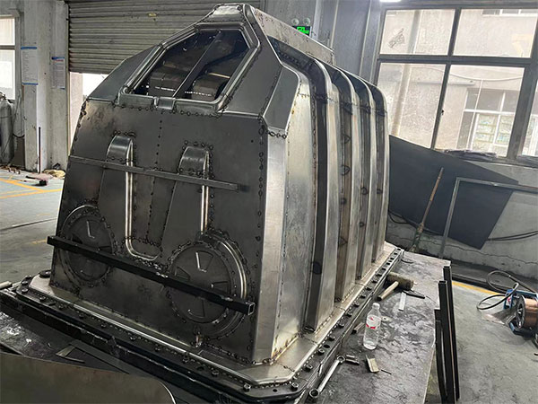 Calf-Hutch-Mold2
