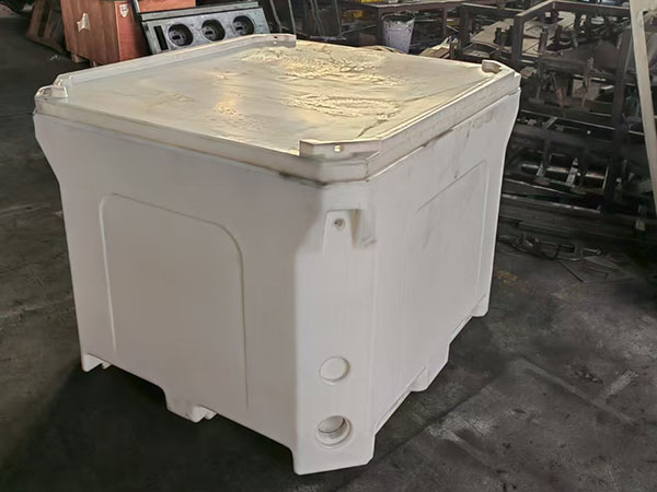 Cooler-Box-Mold2