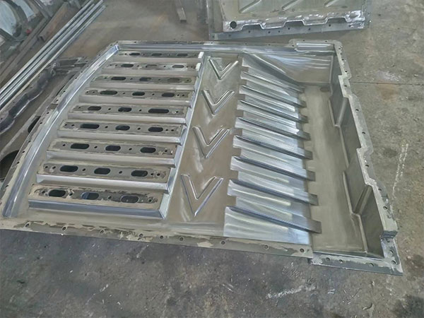Road-Barrier-Mold2