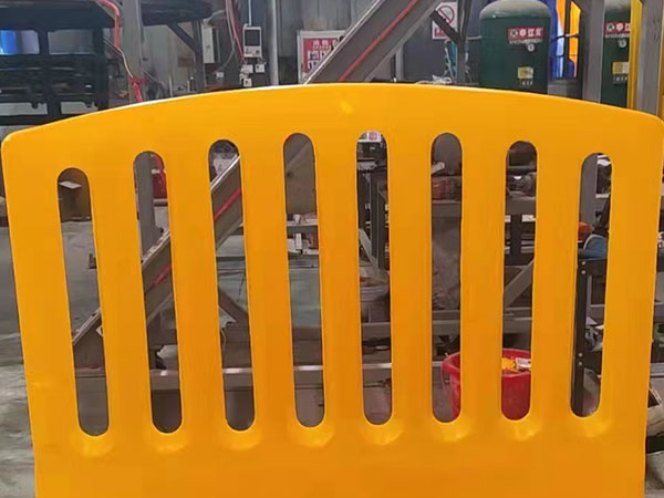 Road-Barrier-Mold4
